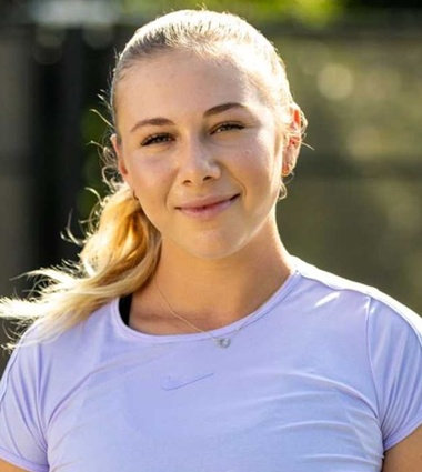 Amanda Anisimova Profile